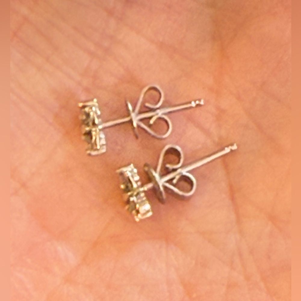 DIAMOND BUTTERFLY EARRINGS 14K WHITE GOLD STUD 8 STONES DAINTY DETAILED ANTENNAE - Picture 2 of 10
